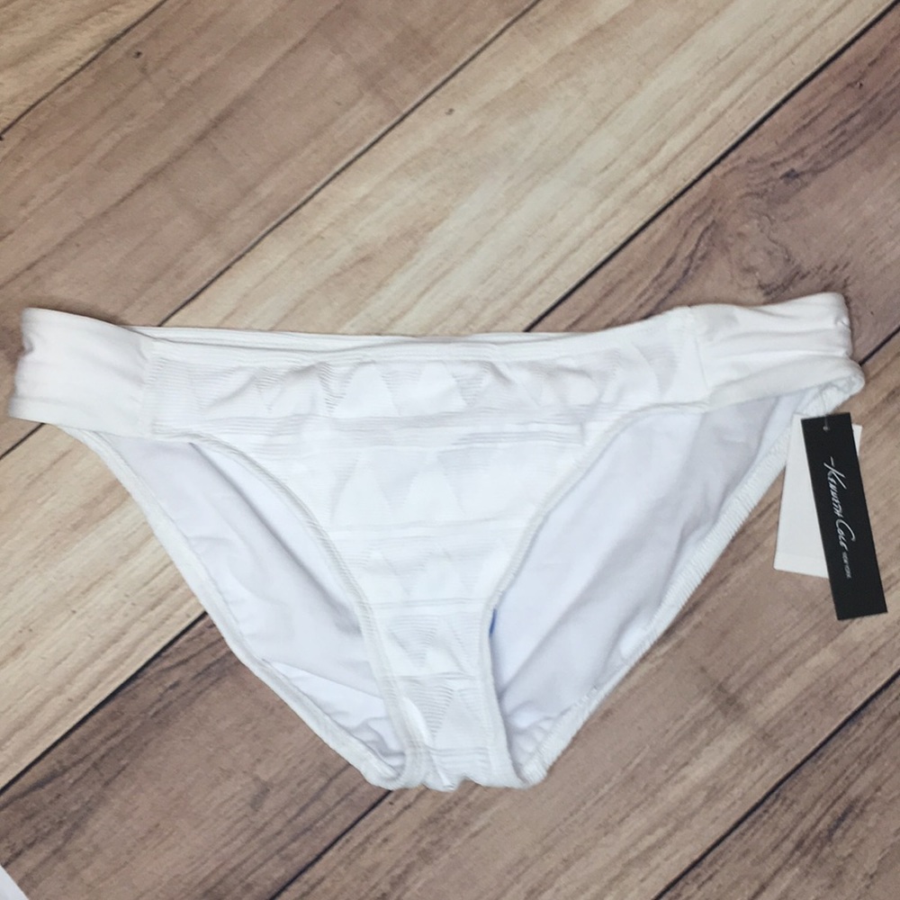 New! Kenneth Cole White Pull on  Bikini Bottoms